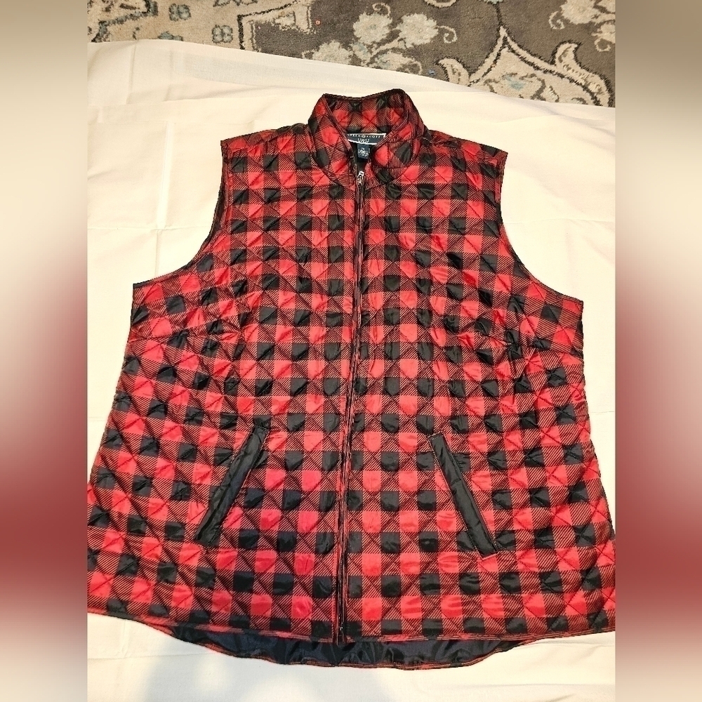 Karen Scott Woman Sport Vest 1X Buffalo Plaid